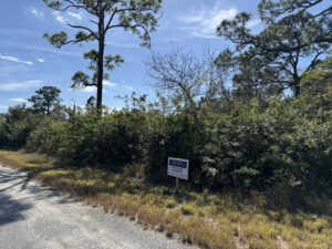 222 Dreamers Dr, Lake Placid